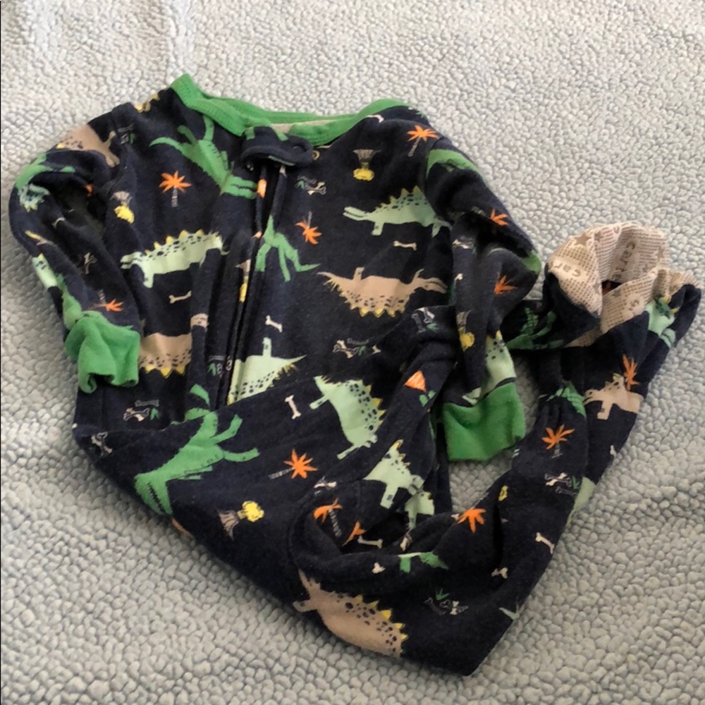 Carters 12 month pajamas